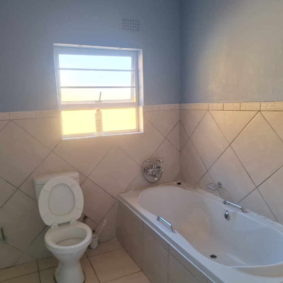 2 Bedroom Property for Sale in Beacon Bay Eastern Cape